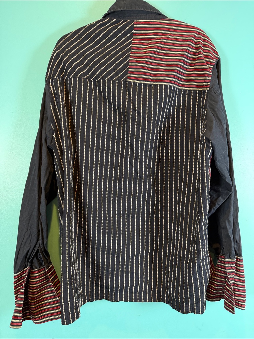 Marithe Francois Girbaud Black Red and White Men Shirt with French Cuffs XL - Picture 5 of 5